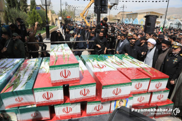 مراسم تشییع ۳۴ شهید اقتدار در شیراز