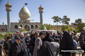 تشییع پیکر شهید جنگ رمضان در شیراز