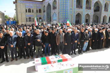 تشییع پیکر شهید جنگ رمضان در شیراز