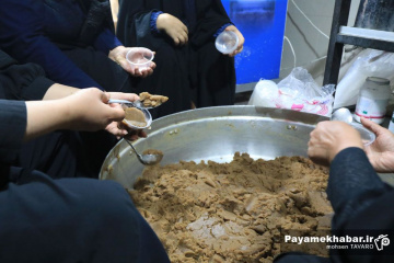 پخت حلوای نذری شهر شیراز در حرم مطهر حضرت علی‌ بن‌ حمزه (ع)
