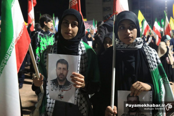 اجتماع دانشگاهیان فارس به مناسبت چهلمین روز شهادت رهبر انقلاب