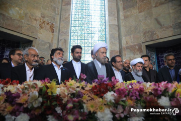 گلباران آرامگاه سعدی شیرازی