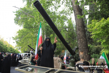 اجتماع بانوان و دختران جانفدای وطن در شیراز