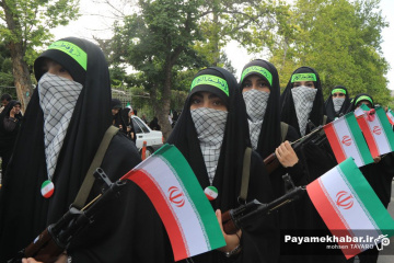 اجتماع بانوان و دختران جانفدای وطن در شیراز