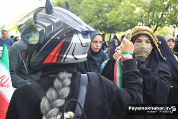 اجتماع بانوان و دختران جانفدای وطن در شیراز