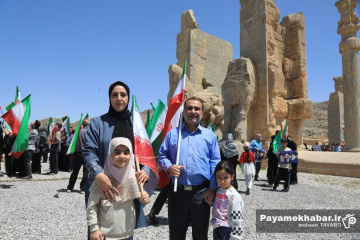 تجمع مردمی در مجموعه تخت جمشید