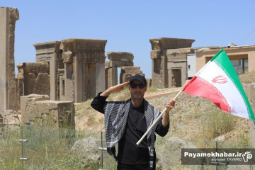 تجمع مردمی در مجموعه تخت جمشید