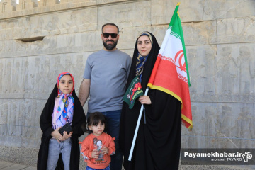 تجمع مردمی در مجموعه تخت جمشید