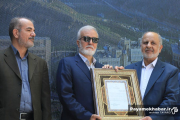 رونمایی از ۱۸ سردیس مفاخر علمی فارس