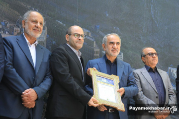 رونمایی از ۱۸ سردیس مفاخر علمی فارس