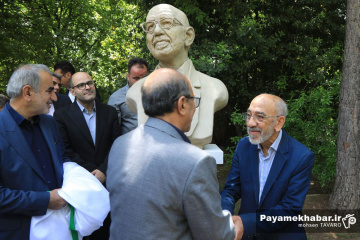 رونمایی از ۱۸ سردیس مفاخر علمی فارس
