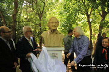 رونمایی از ۱۸ سردیس مفاخر علمی فارس
