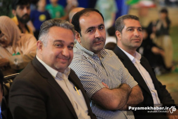 اجتماع دوقلوهای شیرازی در هفتاد و سومین شب اقتدار