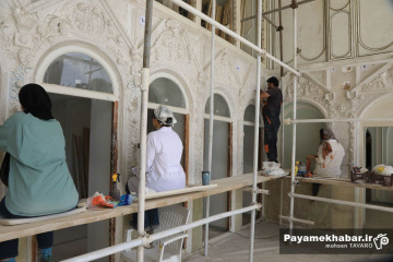 کوشک باغ ارم زیر دست مرمتگران ایرانی