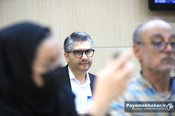 دیدار اصحاب رسانه با نماینده ولی فقیه در فارس