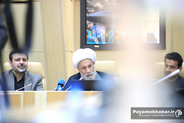 دیدار اصحاب رسانه با نماینده ولی فقیه در فارس