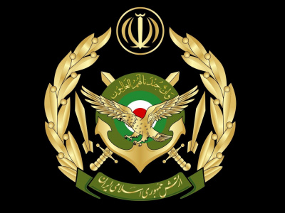 ادای احترام شهردار کلان‌شهر شیراز به ارتشیان غیور و مدافعان کیان میهن اسلامی