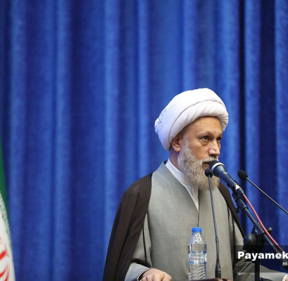 قیام «لله» امت اسلامی، ابهت پوشالی استکبار را درهم شکسته است